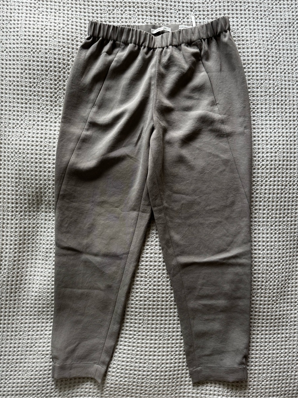Aritzia Babaton Dexter Pant – Grey / Stone Grey – XS